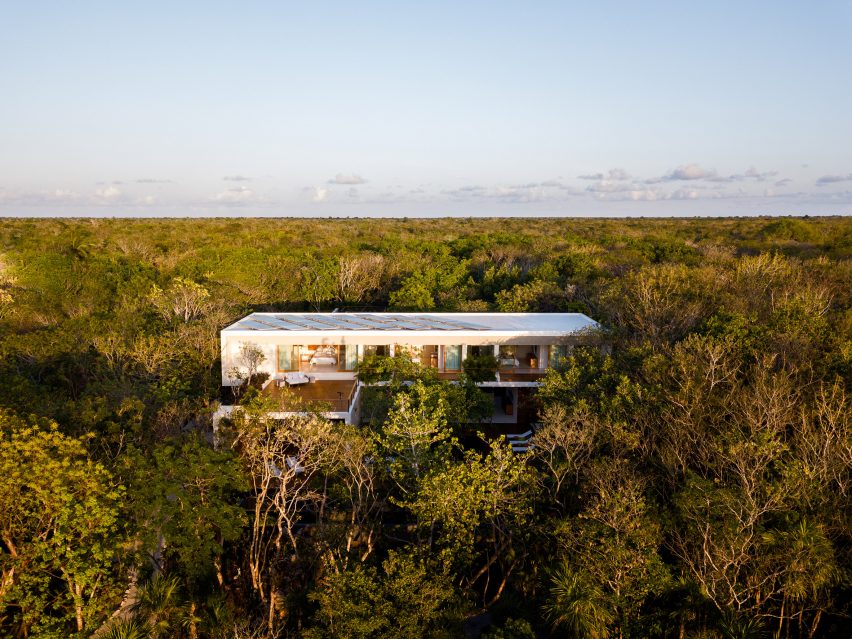 Casa Cozumel by Sordo Madaleno Arquitectos