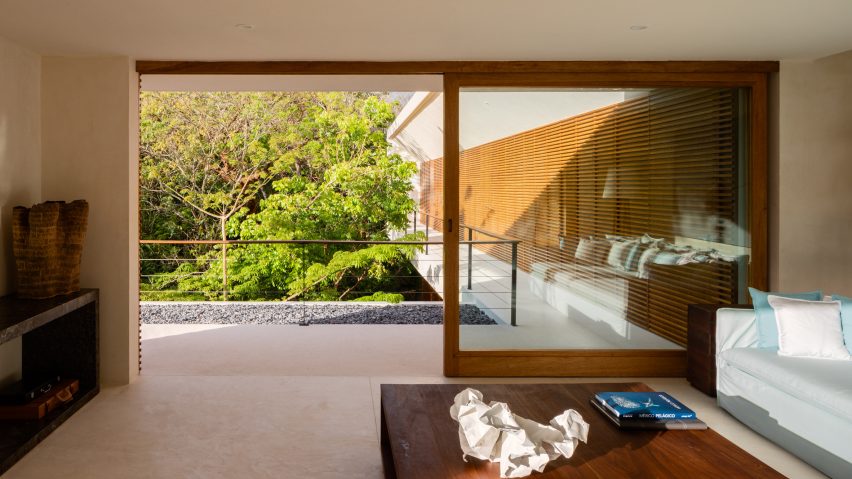 Casa Cozumel by Sordo Madaleno Arquitectos