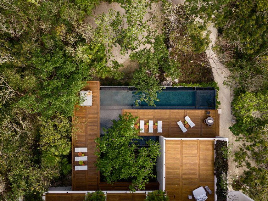 Casa Cozumel by Sordo Madaleno Arquitectos