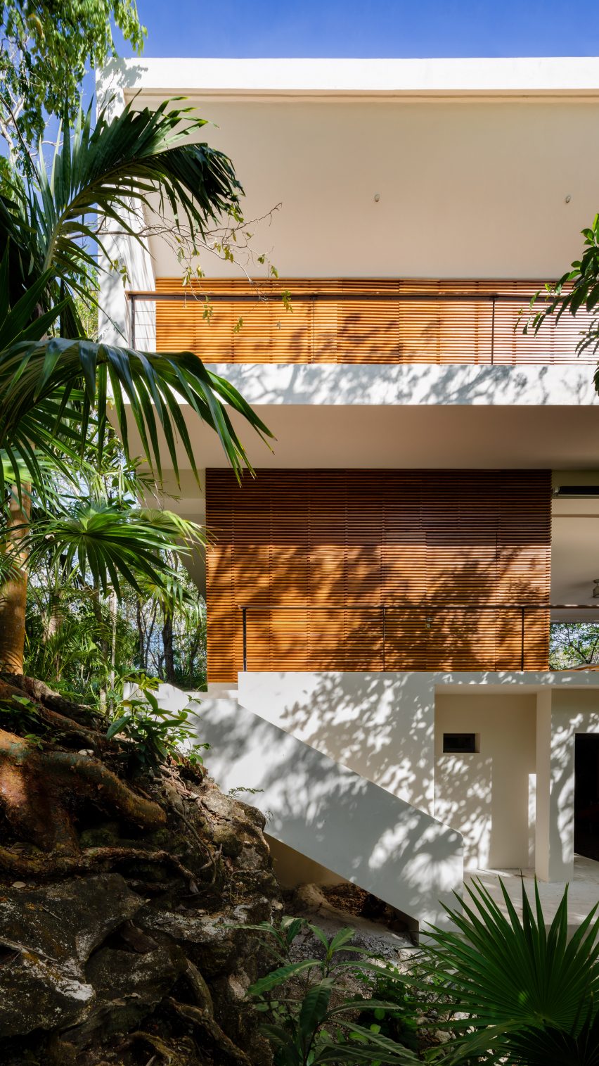 Casa Cozumel by Sordo Madaleno Arquitectos