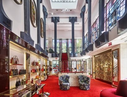 Christian Louboutin flagship in Miami by 212box