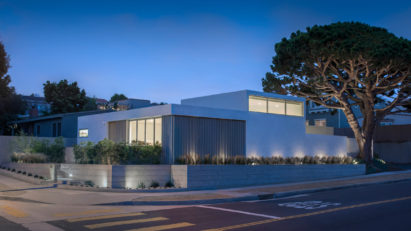 Corner Pocket House by Edward Ogosta Architecture