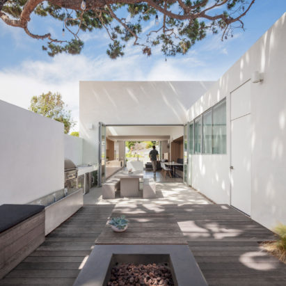 Corner Pocket House by Edward Ogosta Architecture