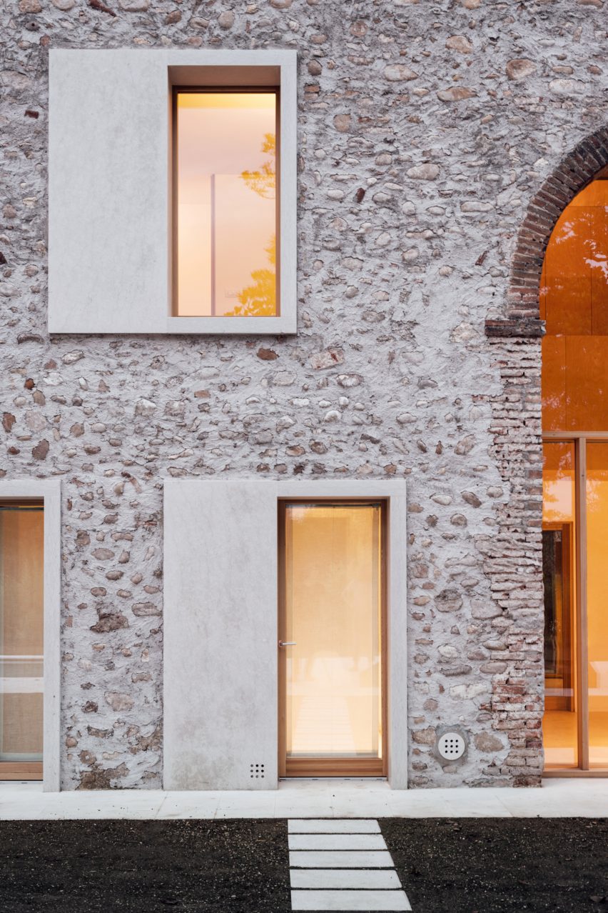 Country home in Chievo, Verona by Studio Wok