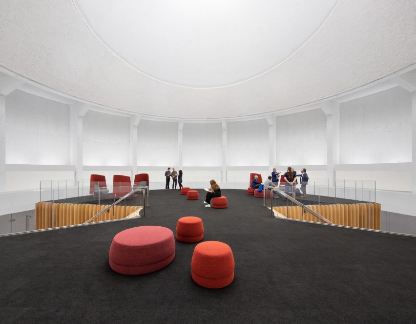 Dow Planetarium by Menkes Shooner Dagenais LeTourneux Architectes