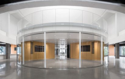 Dow Planetarium by Menkes Shooner Dagenais LeTourneux Architectes