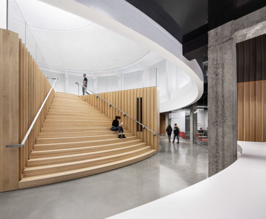 Dow Planetarium by Menkes Shooner Dagenais LeTourneux Architectes