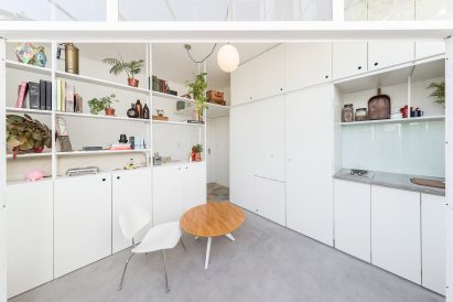 Tiny El Camarin apartment by IR Arquitectura