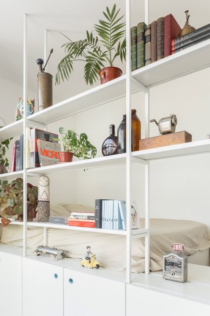 Tiny El Camarin apartment by IR Arquitectura