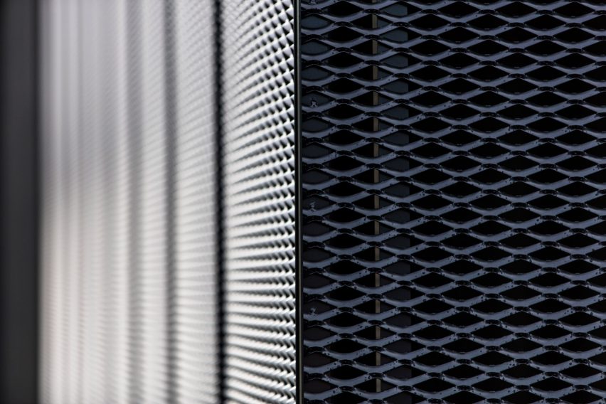 Eton college sports pavilion by Lewandowski Architects