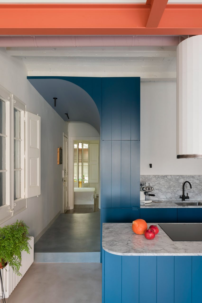 Font 6 apartment by Colombo and Serboli Architecture