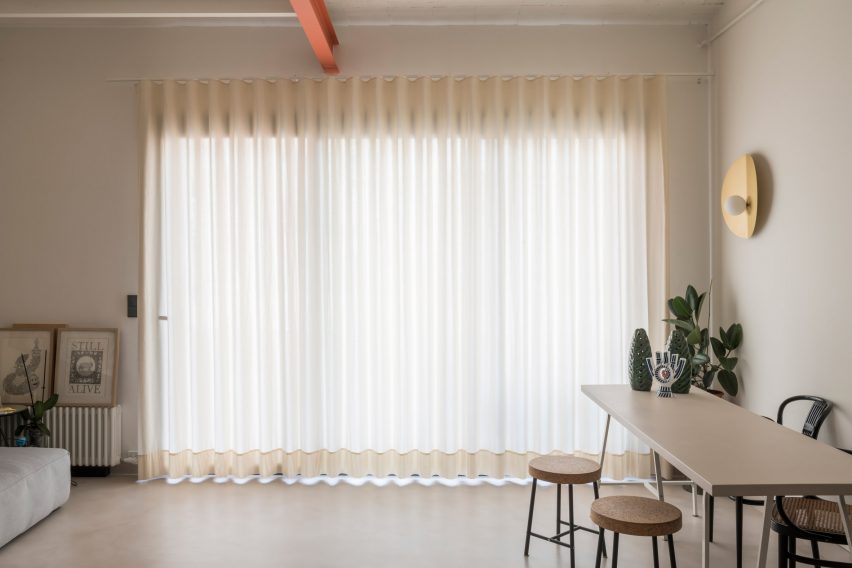 Font 6 apartment by Colombo and Serboli Architecture