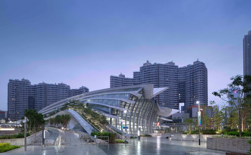 Hong Kong West Kowloon Station by Aedas