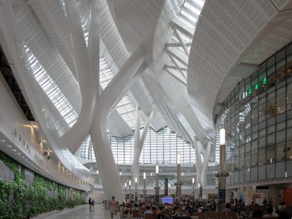 Hong Kong West Kowloon Station by Aedas