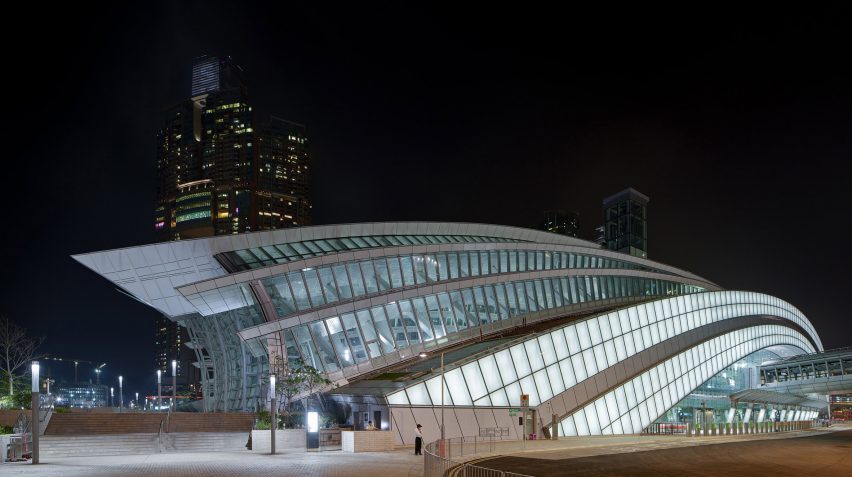 Hong Kong West Kowloon Station by Aedas
