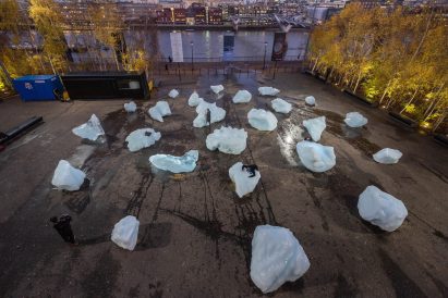 Olafur Eliasson installs giant blocks of ice across London