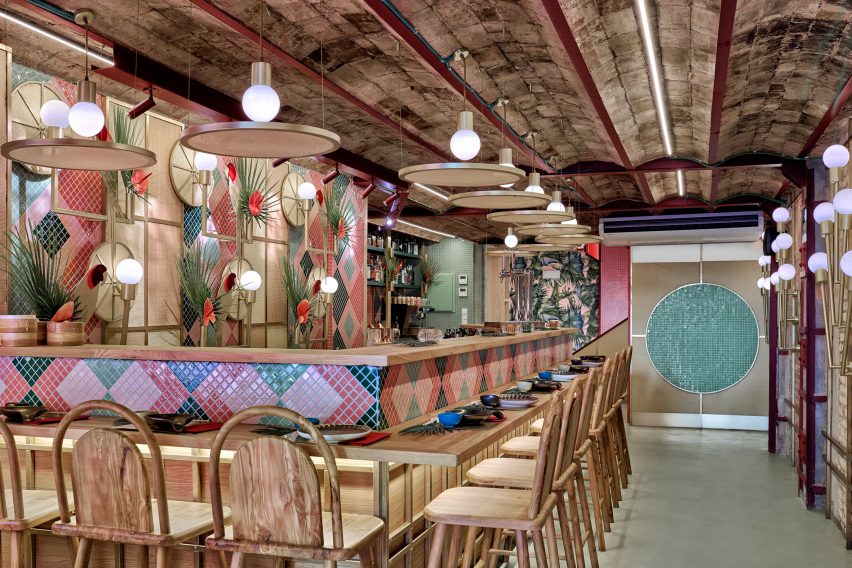 Kaikaya restaurant by Masquespacio