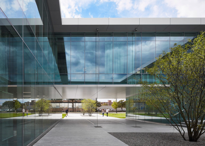 Kaplan Institute at IIT by John Ronan