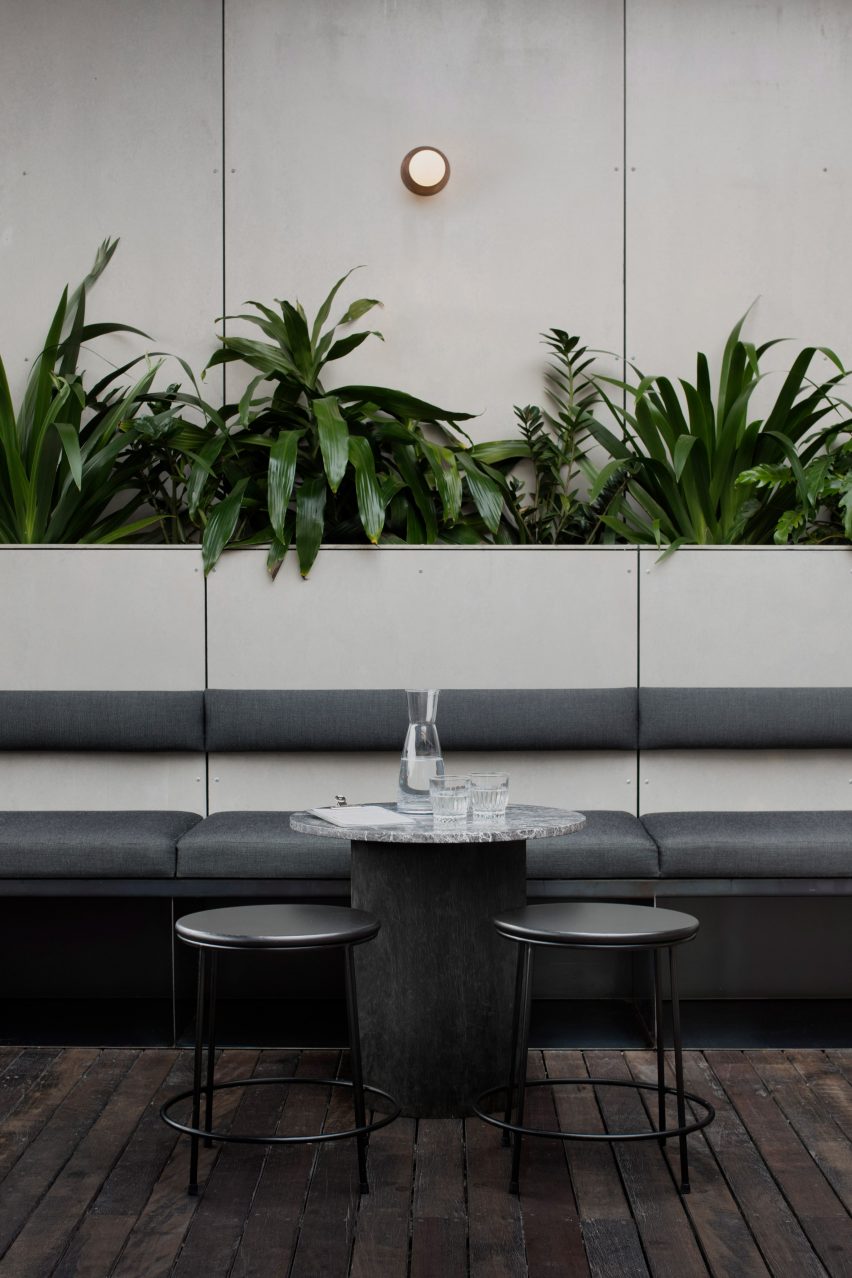 Locura restaurant by Pattern Studio