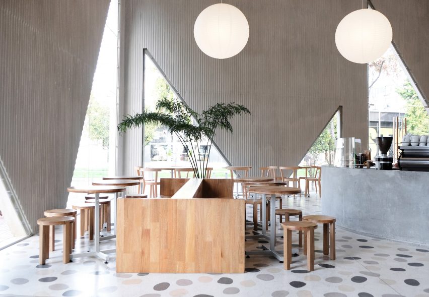 Masa by Studio Cadena