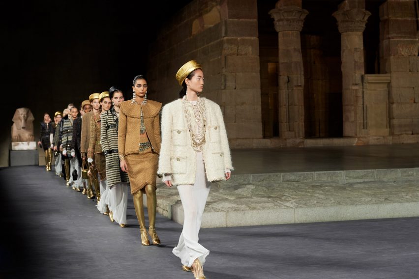 Chanel's 2018/19 Métiers d'art collection