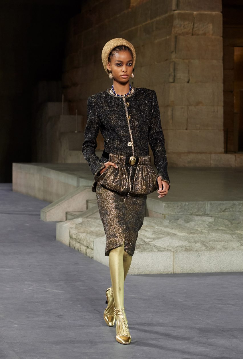 Chanel's 2018/19 Métiers d'art collection