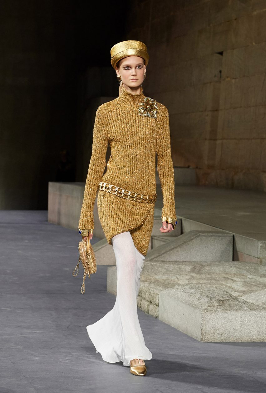 Chanel's 2018/19 Métiers d'art collection