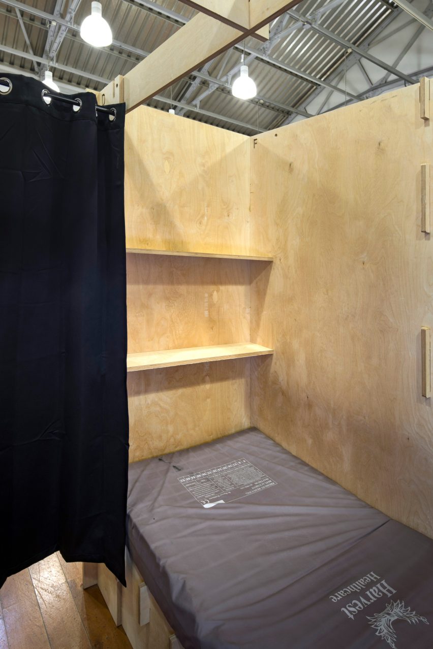 Commonweal Pods to provide beds for homeless people, London, by Reed Watts