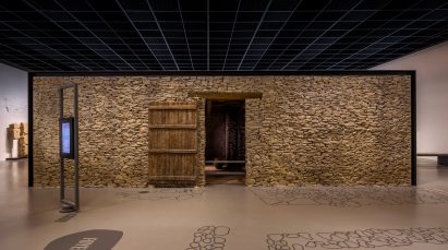 Interiors of Musée de la Romanité of Nîmes by Elizabeth de Portzamparc