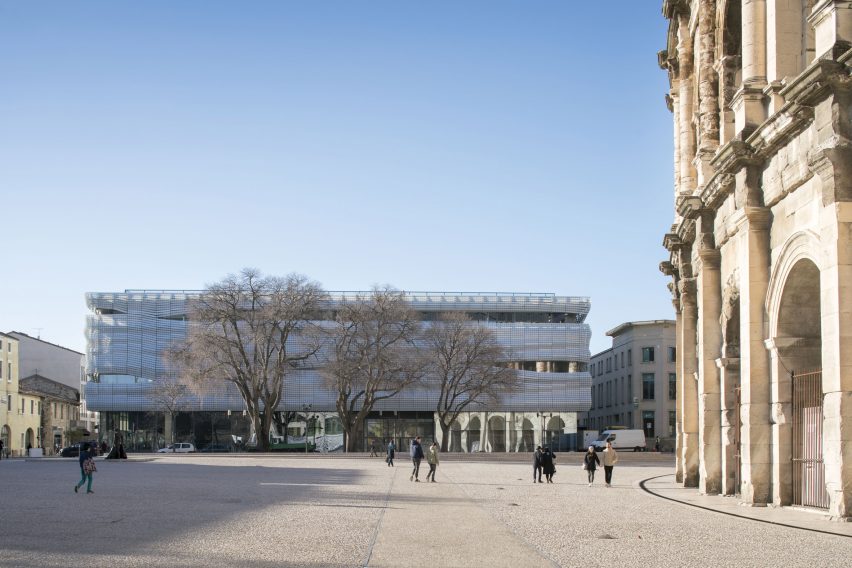 Musée de la Romanité of Nîmes by Elizabeth de Portzamparc