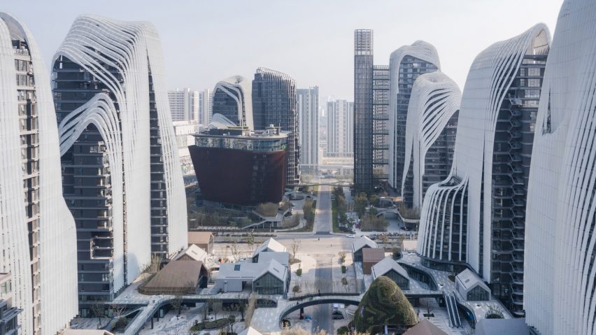 Nanjing Zendai Himalayas Center by MAD