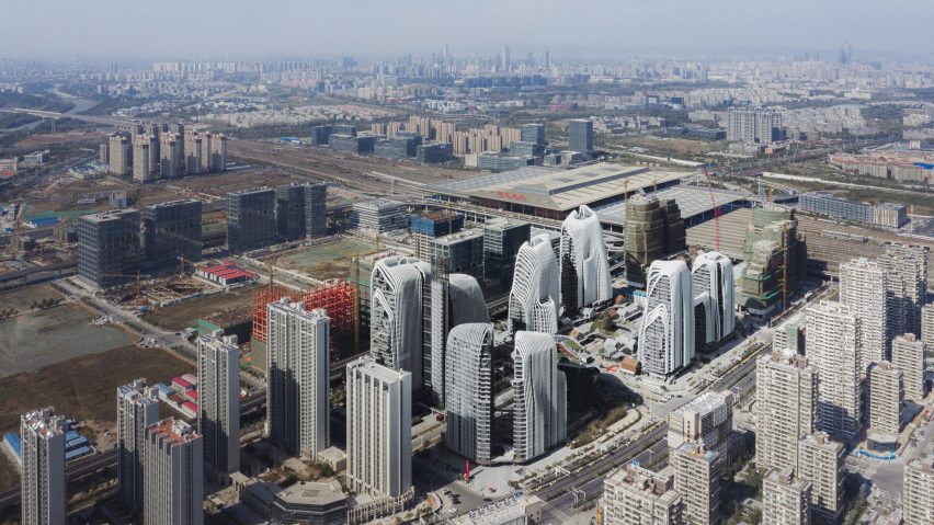Nanjing Zendai Himalayas Center by MAD