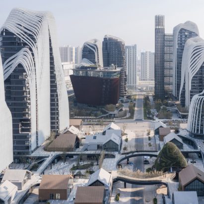 Nanjing Zendai Himalayas Center by MAD