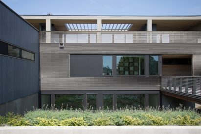 North Fork Bluff House by Resolution 4 Architecture