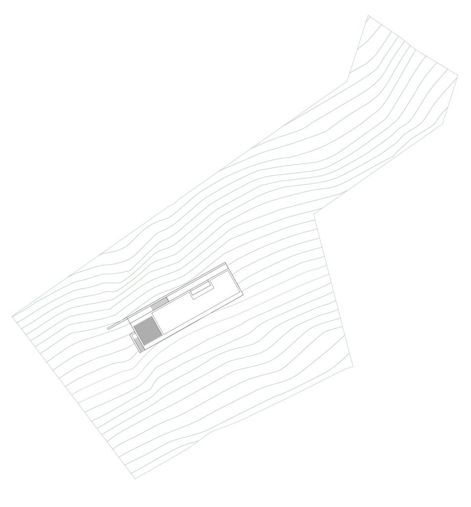 Site plan of Parallel House by En Route Architects