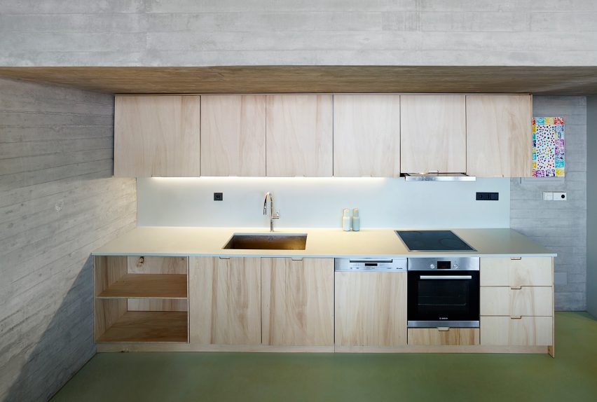 Parallel House by En Route Architects