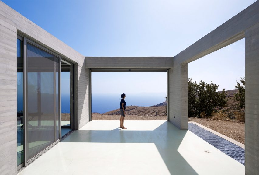 Parallel House by En Route Architects