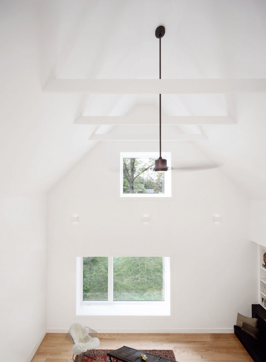 Peak-a-Boo house by Post Architecture