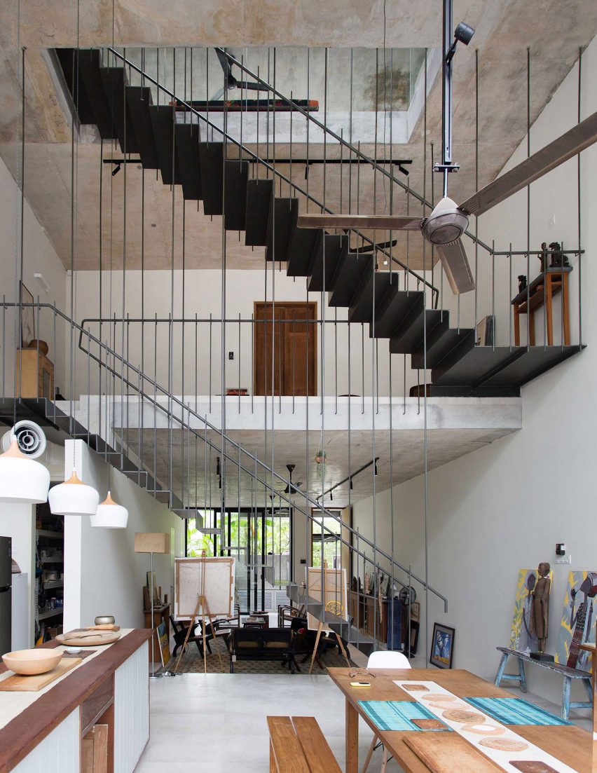 Planter Box House in Kuala Lumpur by Formzero