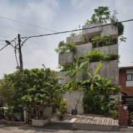 Planter Box House in Kuala Lumpur by Formzero