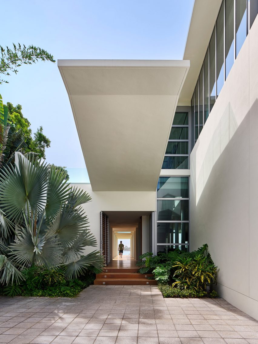 San Marino residence by Bohlin Cywinski Jackson