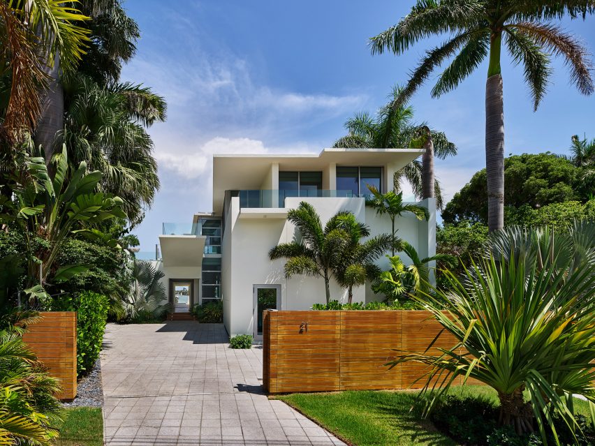 San Marino residence by Bohlin Cywinski Jackson