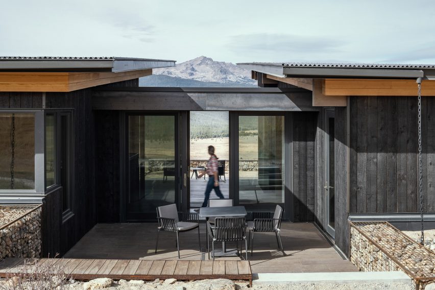 Shaw Mesa Residence by Michael Doty Associates