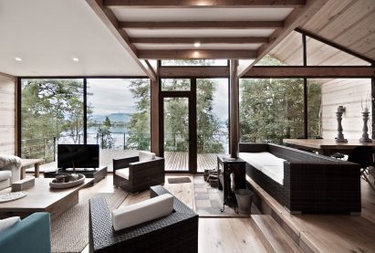 Split House lakeside retreat in Chile by Hsu Gabriel Architects