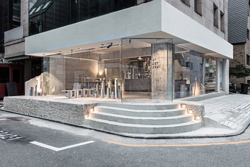 Studio Jeonghwa furniture