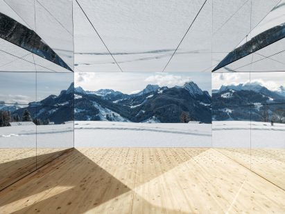 Doug Aitken Gstaad mirrored house installation