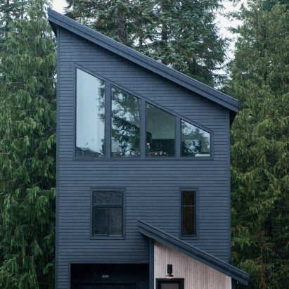 Alpine Noir Chalet by Keystone Architecture and Casework