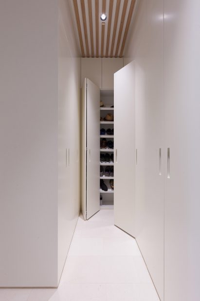 Interiors of Argentona Apartment, designed by YLAB Arquitectos