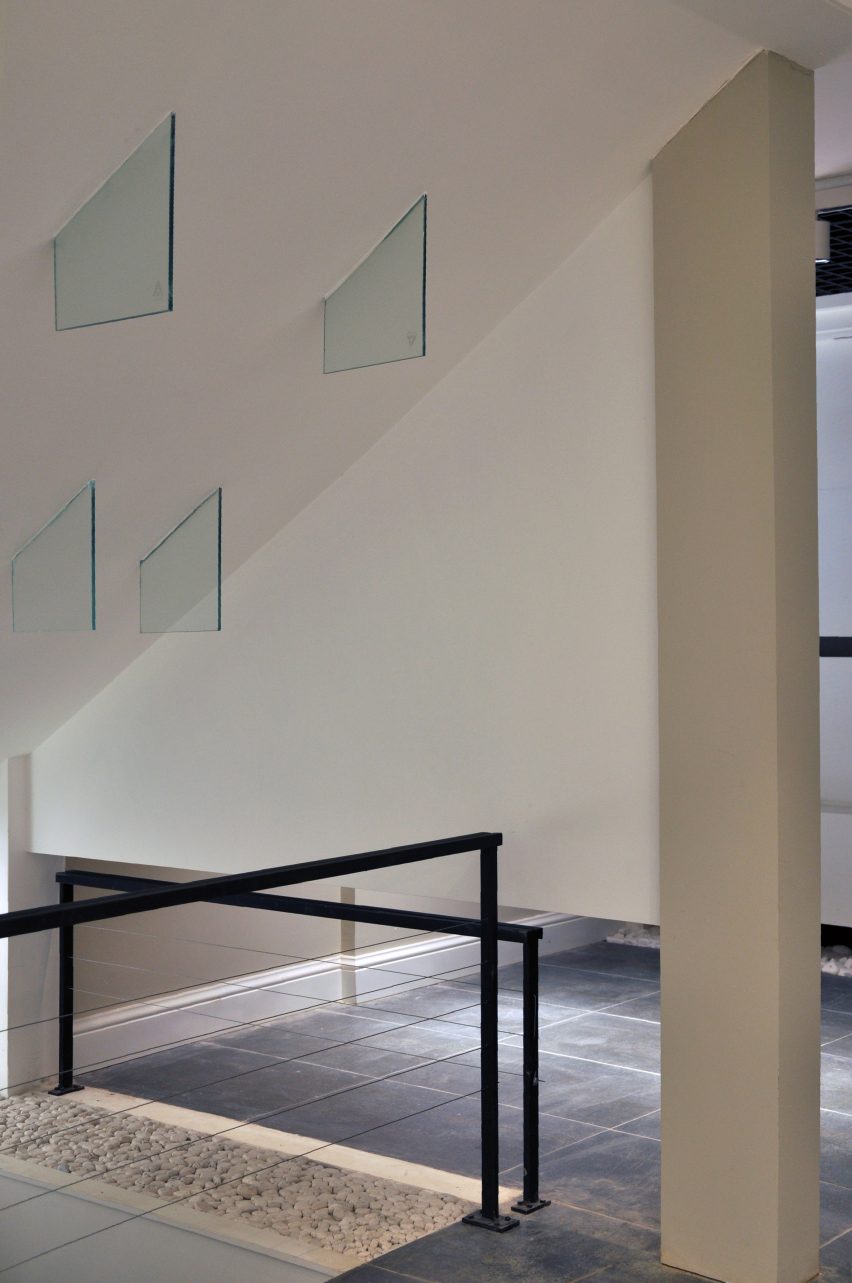 Bouzarjomehr Co. Gallery and Showroom by WHY Architects Group