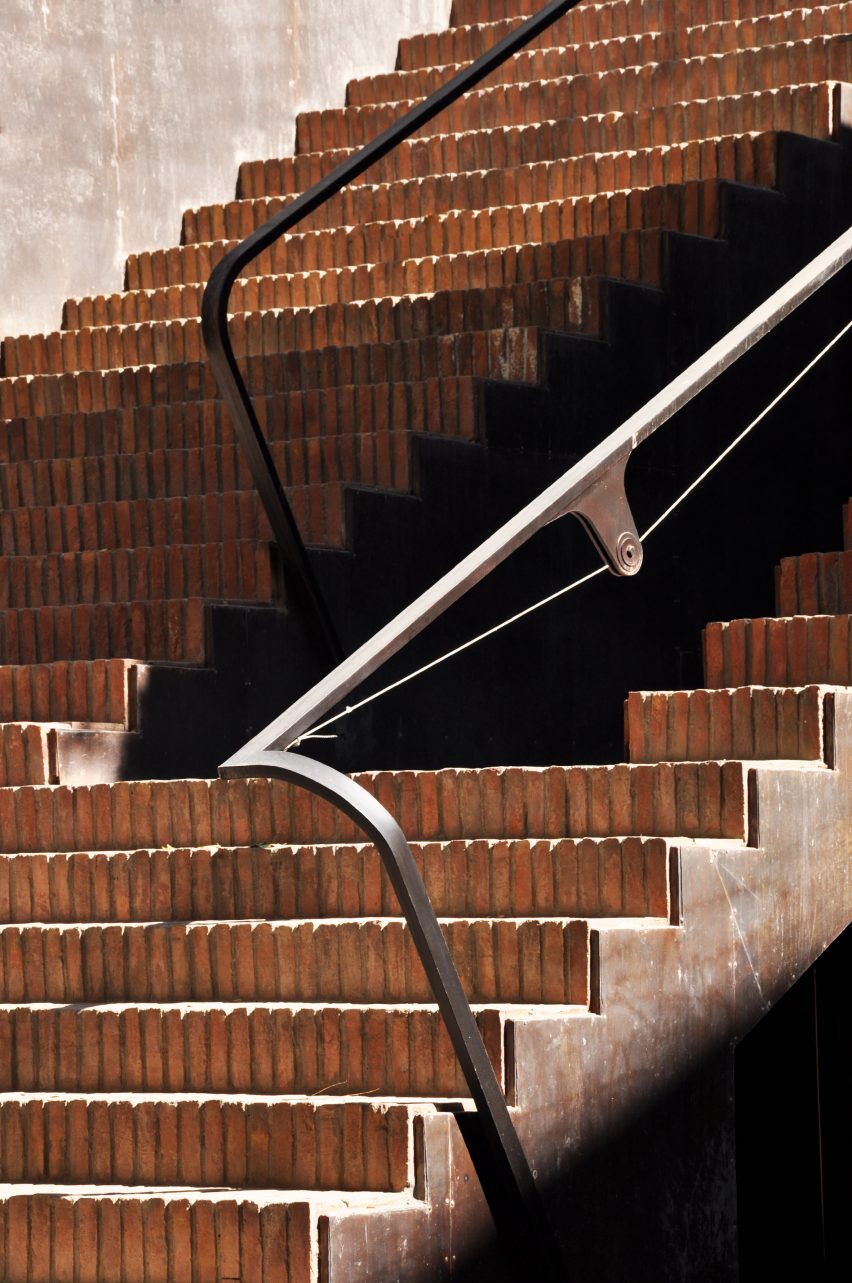 Bouzarjomehr Co. Gallery and Showroom by WHY Architects Group